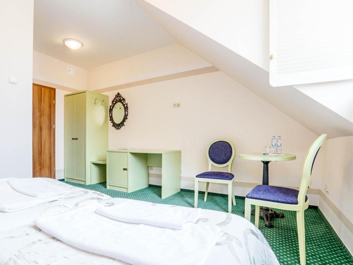 Hotel Magiczny Zakatek Raszowa Екстер'єр фото